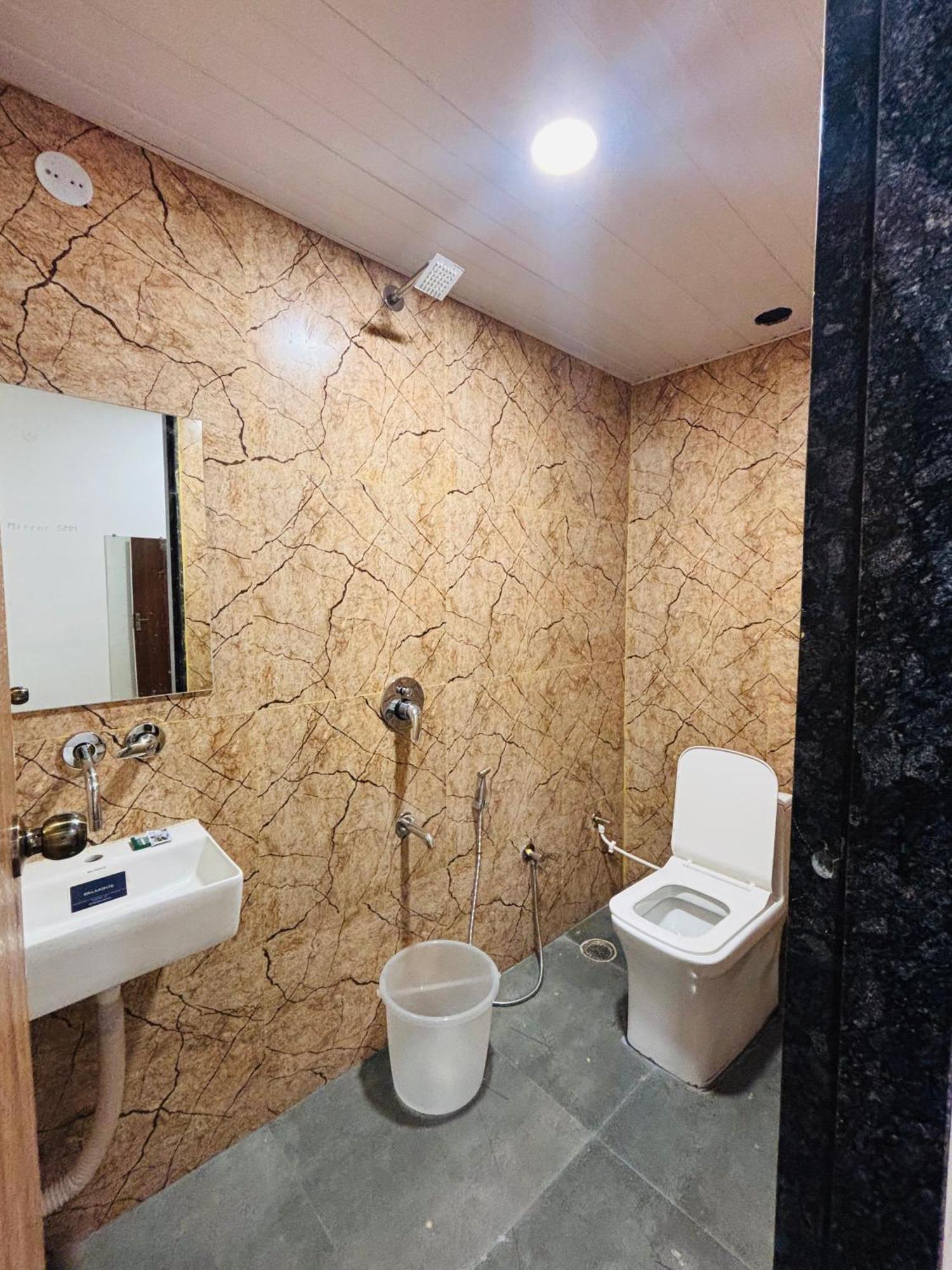Hotel Vedicvista إندور المظهر الخارجي الصورة